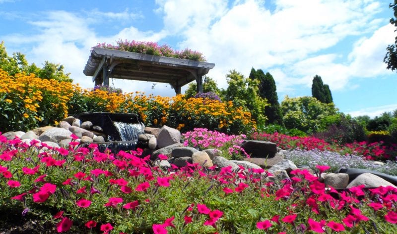 Garden Crossings
